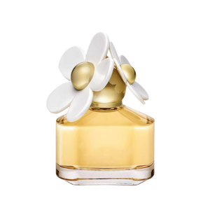 18 inspiriran po MARC JACOBS - DAISY Inspired Image