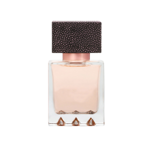 88 inspiriran po RIHANNA - ROGUE Inspired Image